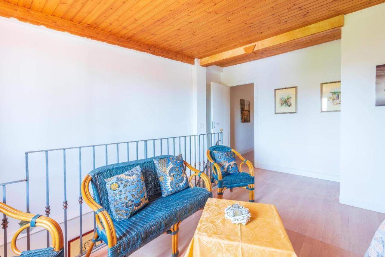 Villa Con Piscina Al Mare Ognina Kültér fotó